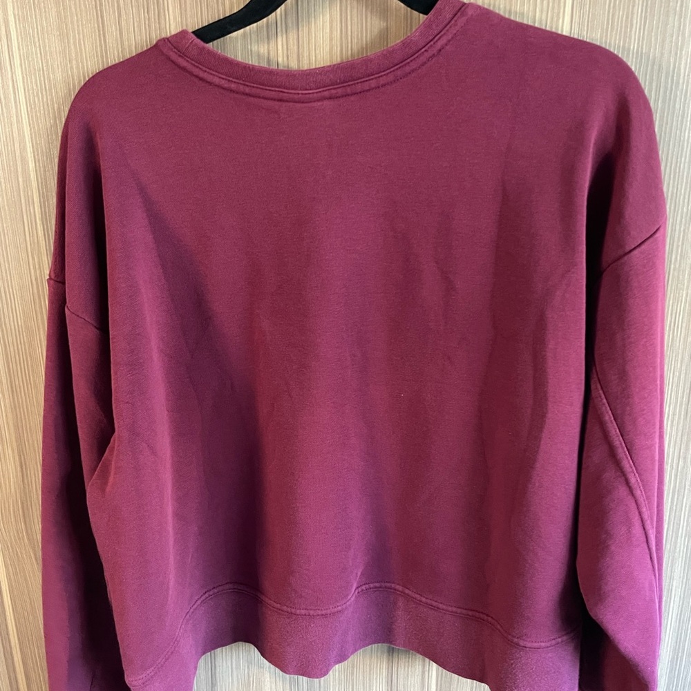 Nike Women's Burgundy Cropped Sweatshirt - Picture 2 of 4